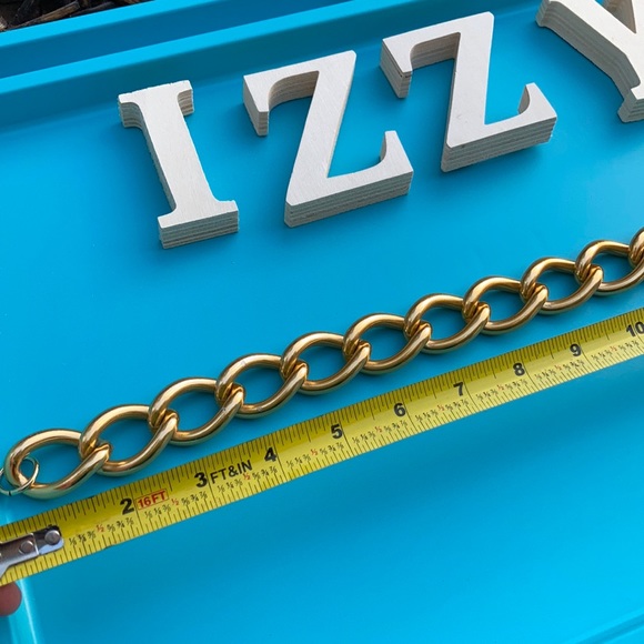 Women’s Gold Jewelry Necklace - Picture 11 of 14